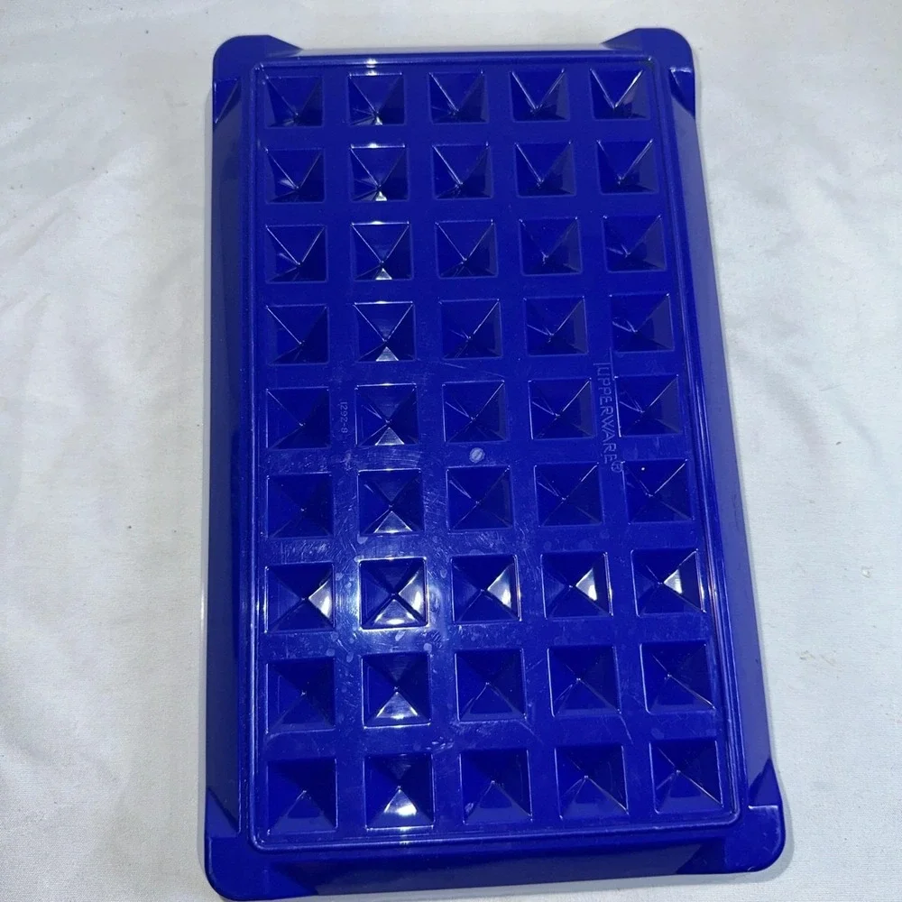Vintage Tupperware 1292 Blue Bacon Meat Keeper w/ Lid NOS New Old Stock Unused